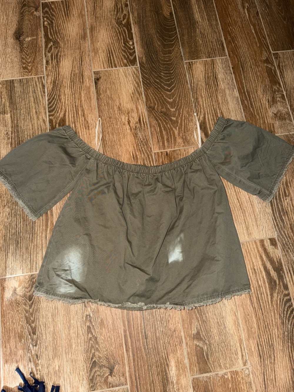 J.O.A. Olive Off-the-Shoulder Short Sleeve Tunic